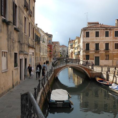 Ferienwohnung Ca Della Musica Venezia Santa Croce Exterior foto